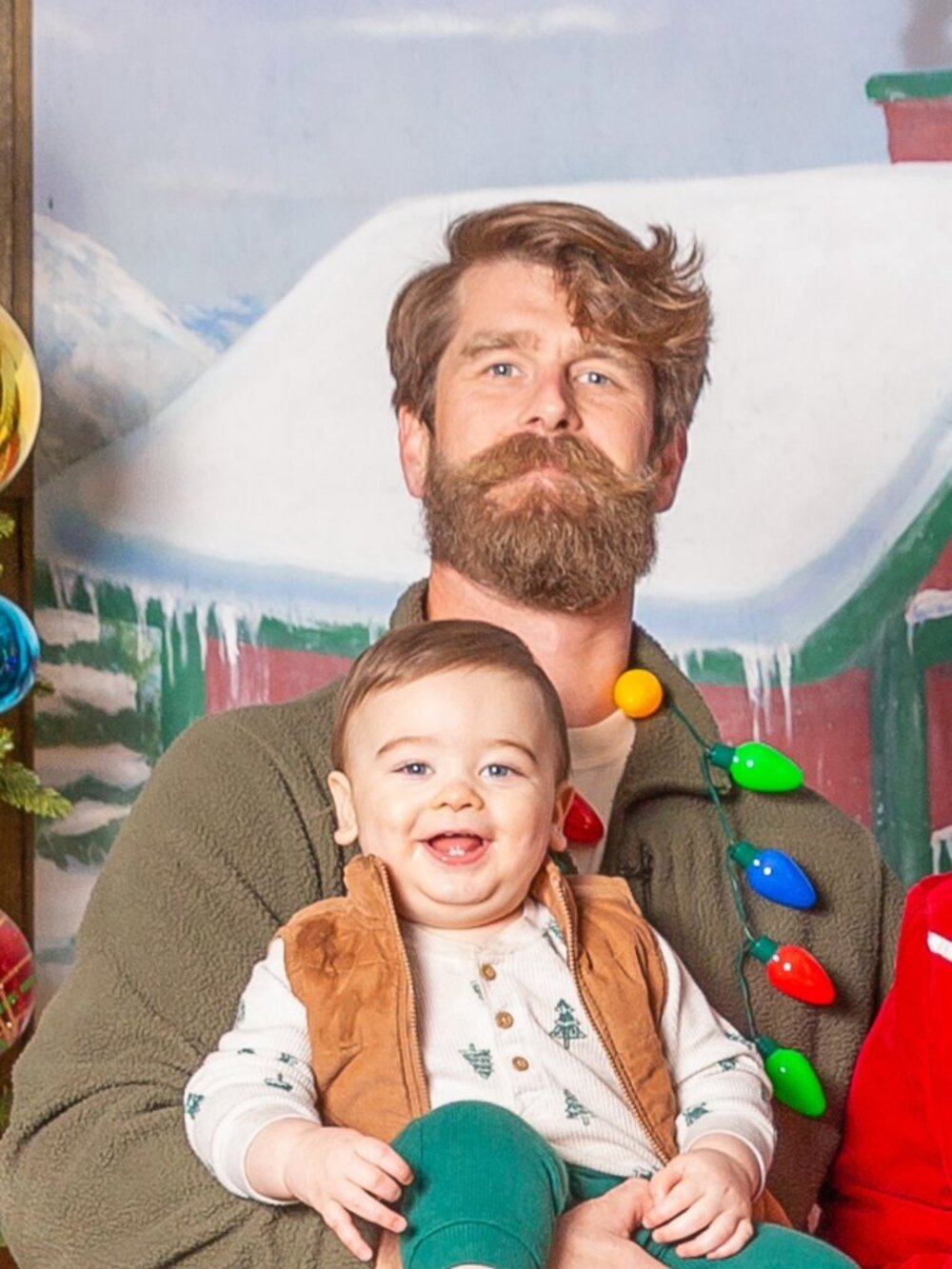 Hello, on the streets they call me, Nicholas